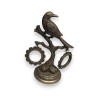 Round picture frame: Bird on a branch