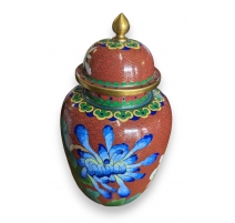 Vase cloisonné rouge à fleurs