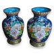 Paire de vases cloisonnés bleus à fleurs