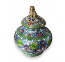 Vase couvert cloisonné aux fleurs bleu