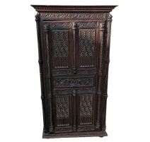 Petite armoire gothique à une porte