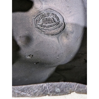 Bronze \"Renardeau endormi\" signé R. HAINARD