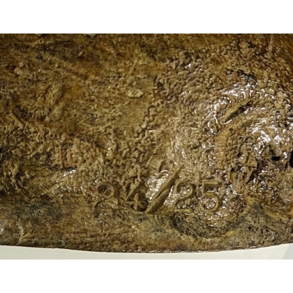Bronze \"Renardeau endormi\" signé R. HAINARD