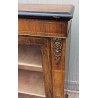 Petite vitrine Victorienne à une porte