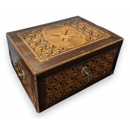 A box set with exquisite marquetry by COULERU