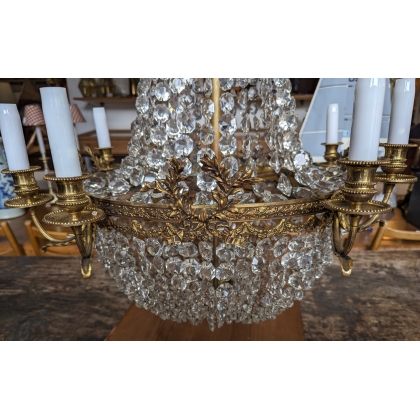 Lustre Mongolifière à 8 lumières en bronze doré