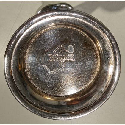Vase soliflore en métal argenté MAPPIN & WEBB