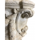 Vase baroque en pierre moullée