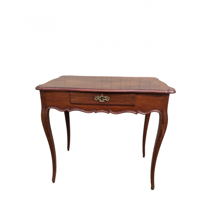 Table Louis XV bordelaise en acajou