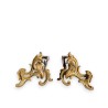 Paire de chenets Louis XV en bronze doré et fonte
