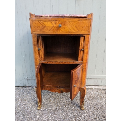 Louis XV-style bedside table with curtains