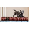 Presse-papier Terrier écossais sur un livre rouge