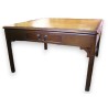  Table basse carrée, dessus cuir havane sur  Moinat SA  - Antiquités décoration