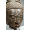 Tête de Shiva en pierre sculptée