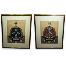 Paire de peintures sur soie "Dignitaires"