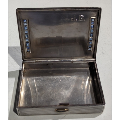 Boîte poudrier en argent 800 par Charles Holl