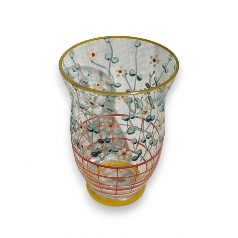Verre de Saint-Prex décor émaillé de fleurs