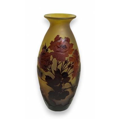 Large vase signed GALLÉ