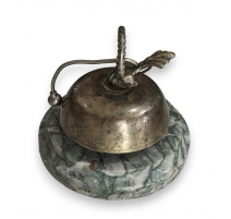 Cloche d'hôtel en laition et marbre gris