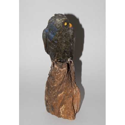 Hibou en labradorite signé EB