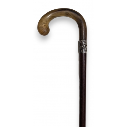 Corbin walking stick made of horn, with a silver ring