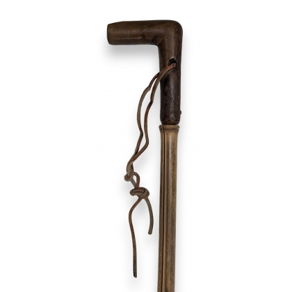 Cane-dagger, wooden handle
