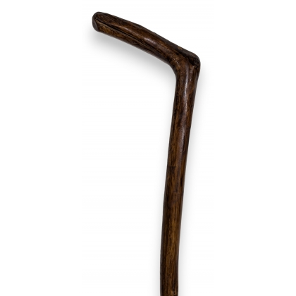 Curved single-piece wooden walking stick