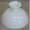 Abat-jour en opaline blanche