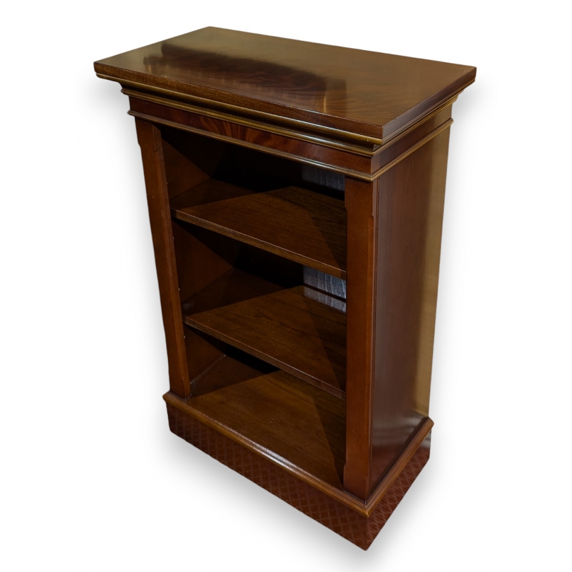 Bibliothèque ouverte en bois d\'if