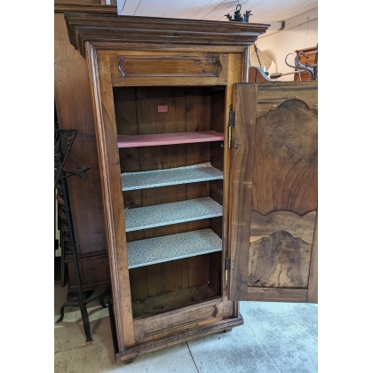 Bonnetière, porte d'armoire ancienne