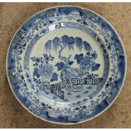 Assiette en porcelaine chinoise bleu et blanc
