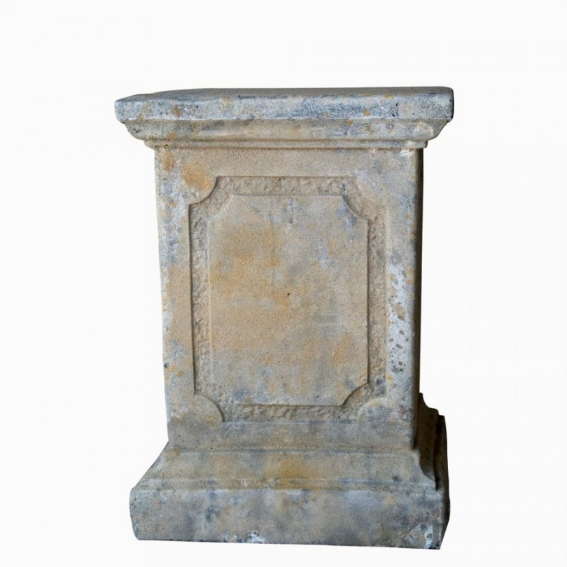 Square plinth made of reconstituted stone