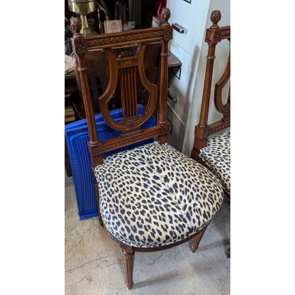 Paire de chaises à dossier lyre style Louis XVI