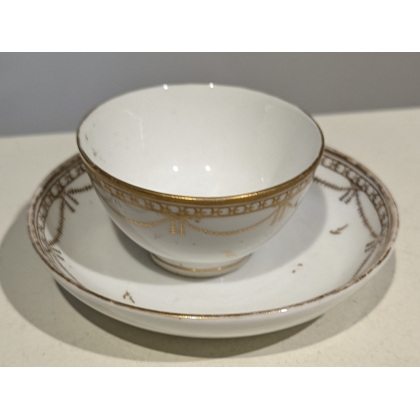 Bol et sous-tasse en porcelaine de Nyon