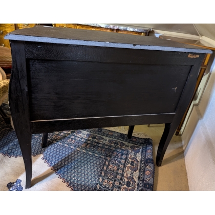  Commode laque noir décor chinois. sur  Moinat SA  - Antiquités décoration
