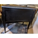 Commode laque noir décor chinois.