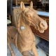 Cheval en bois sculpté brut