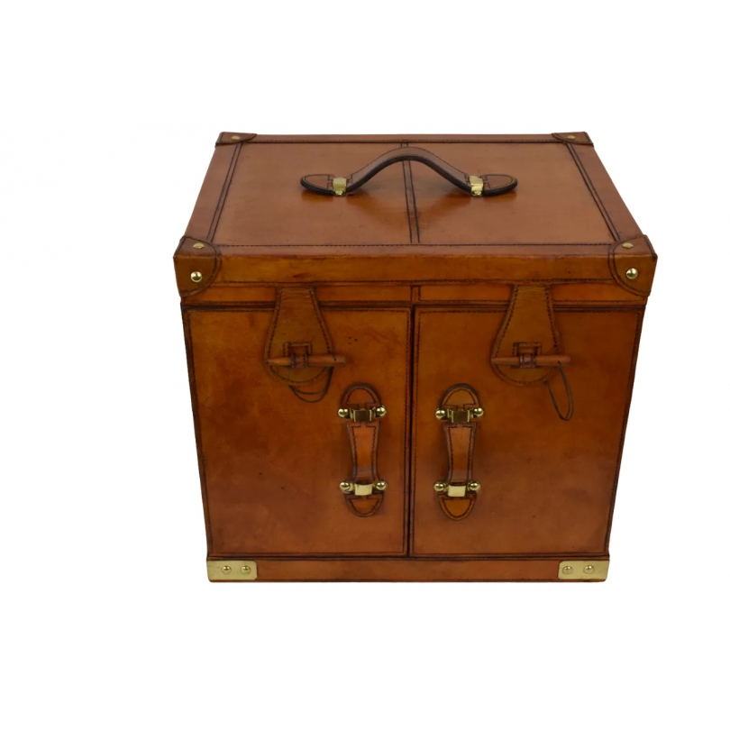 Portable bar in havana-coloured leather