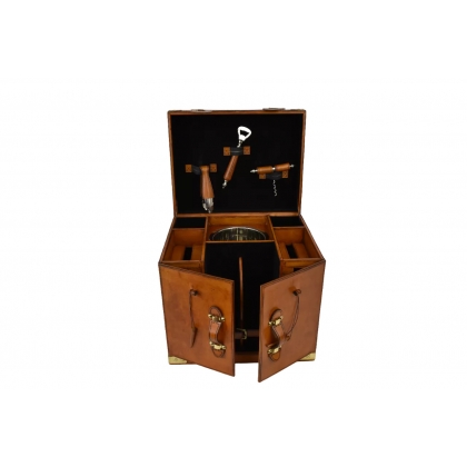 Portable bar in havana-coloured leather