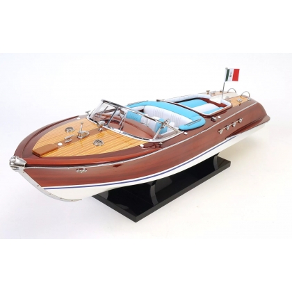 Maquette de bateau Riva Aquarama