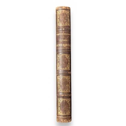 Livre \"Voyage Autour du Monde\" par De Beauvoir