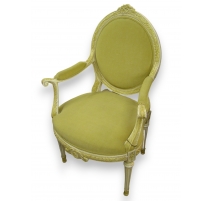 Fauteuil Louis XVI recouvert de tissu