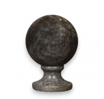 Boule d'escalier en marbre noir