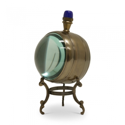 "Gola" table clock with stand