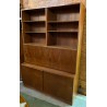 Bibliothèque avec secrétaire et deux portes