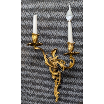 Paire d'appliques style Louis XV à 2 lumières