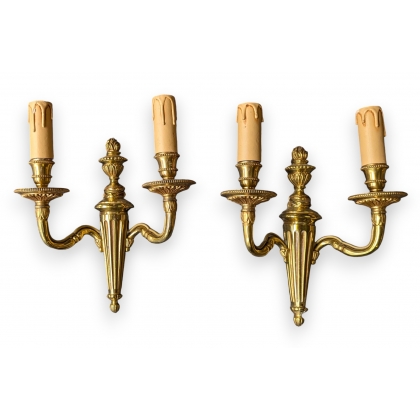 Pair of Louis XVI-style wall lights with two lights