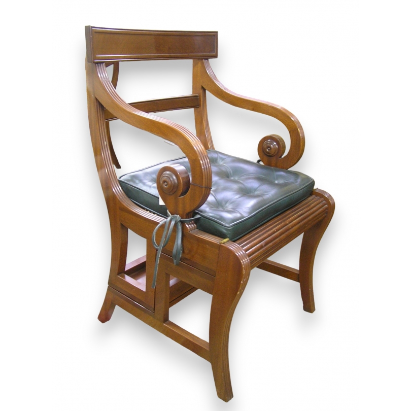 Fauteuil-escabeau Regency en acajou