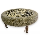 Banquette ronde recouverte de tissu