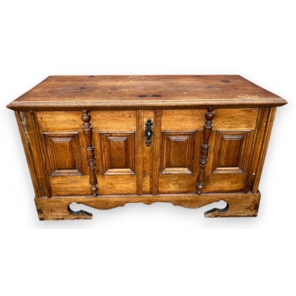 Oak chest